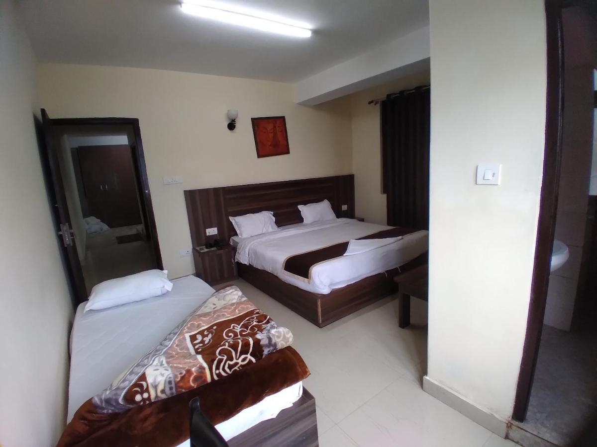 Hotel Shivalik Retreat 甘托克 外观 照片